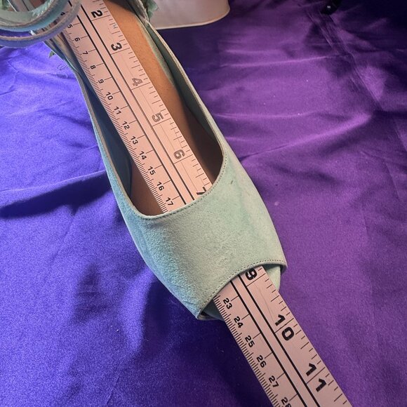 πJustFab Mint Green/ Gold  6" High Heel Pumps Open Toe & Ankle Straps Platform - Picture 12 of 16